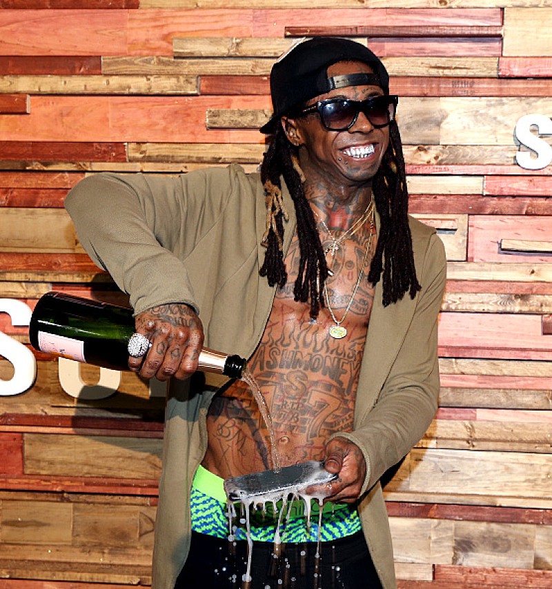 Lil Wayne: 身長・凄さ・ファッション・人気曲 | MUSIC-FM